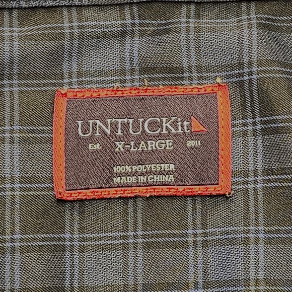 UNTUCKit Button Down XL - Picture 4 of 6